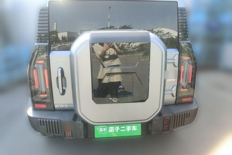 Jetour Traveler 2023 — 5