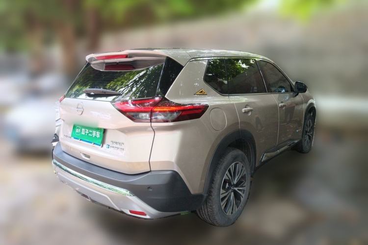 Nissan X-Trail 2023 — фото 4