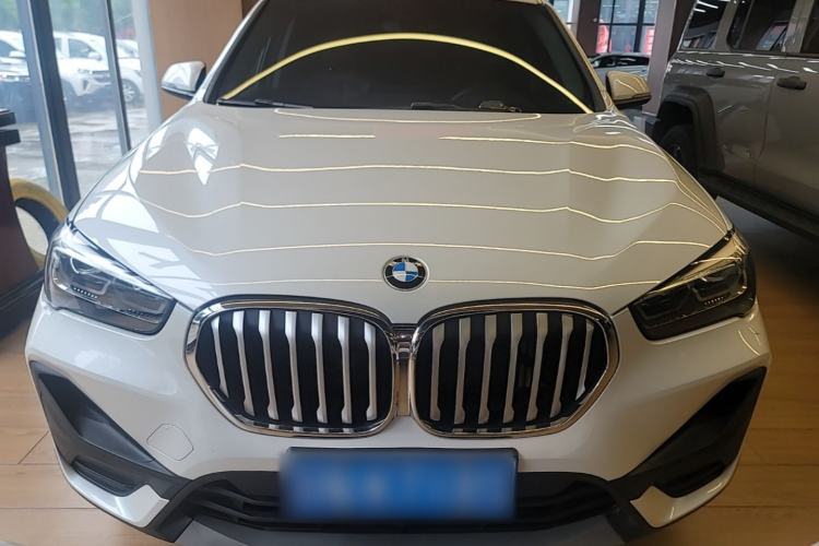 BMW X1 2021 — фото 2