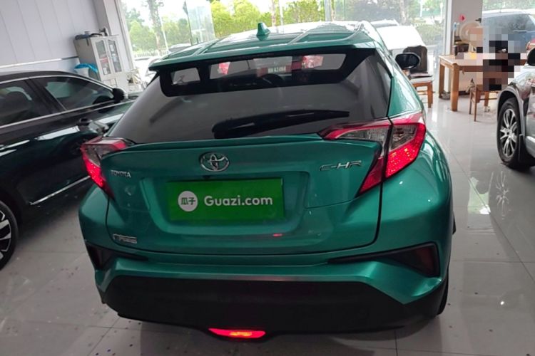 Toyota C-HR 2020 — 5