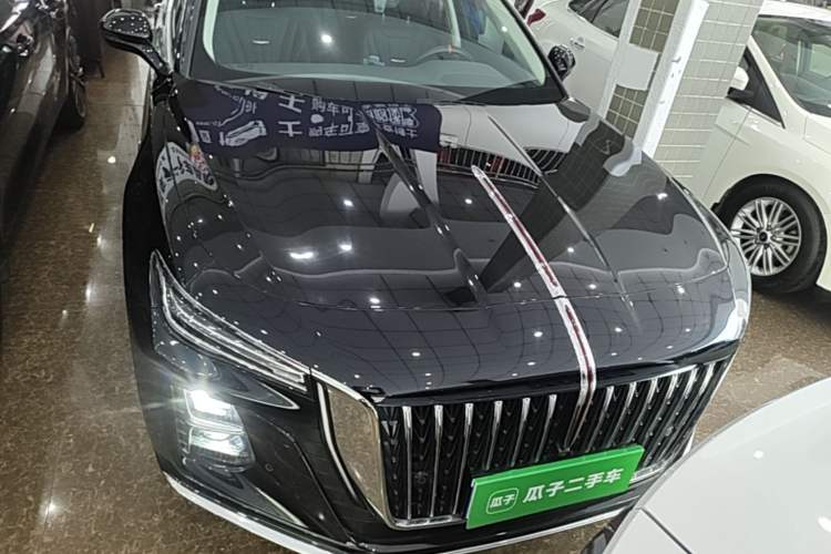 Hongqi H5 2024 — 2