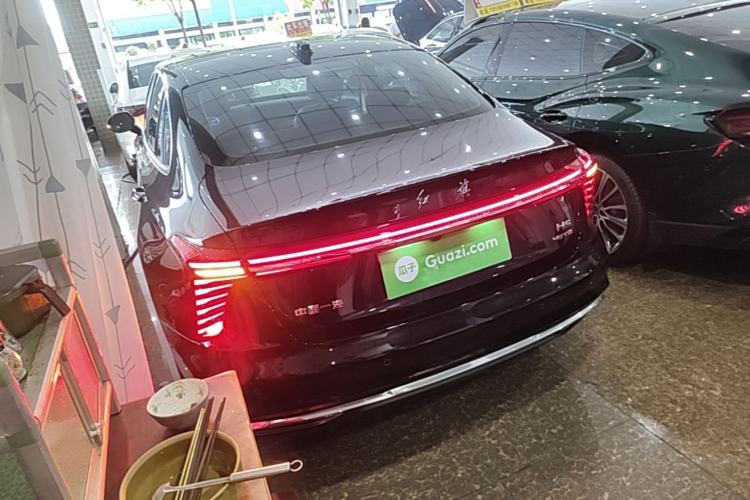 Hongqi H5 2024 — 4
