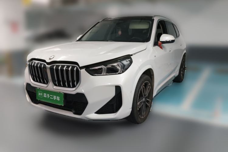 BMW X1 2024 — фото 1