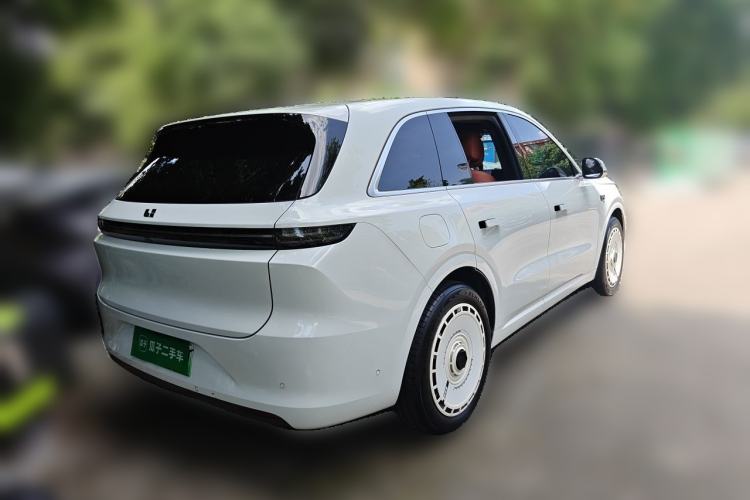 Li Auto L6 2024 — 4