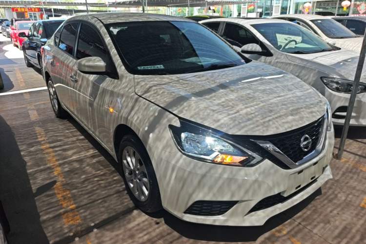 Nissan Sentra 2022 — 3