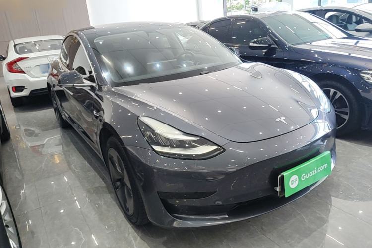 Tesla Model 3 2020 — 3