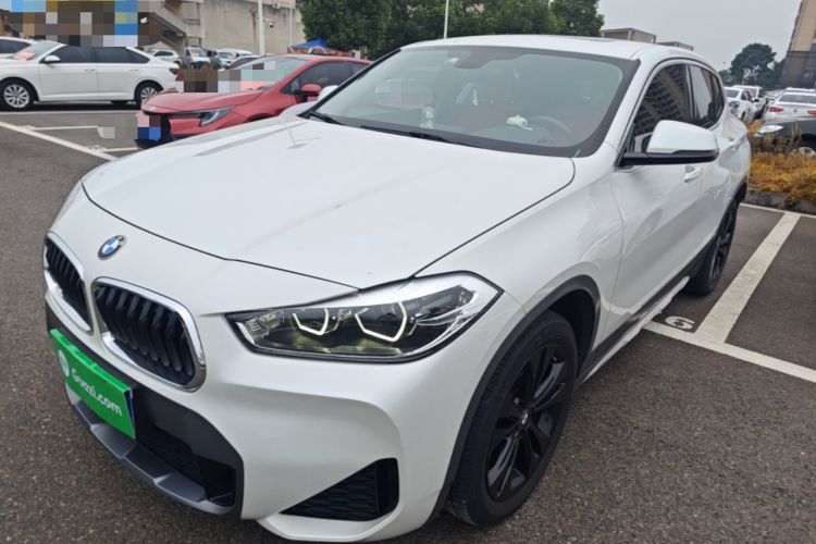 BMW X2 2020 — фото 1