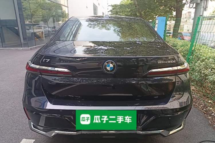 BMW i7 2023 — 5