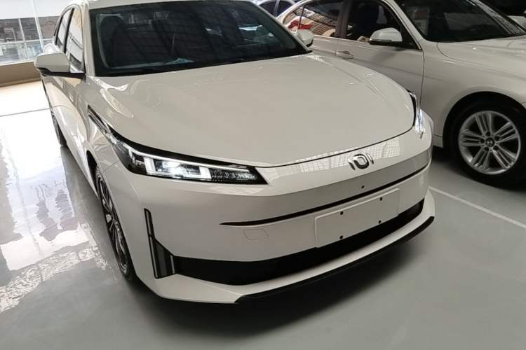 ChangAn NEVO A05 2024 — 3