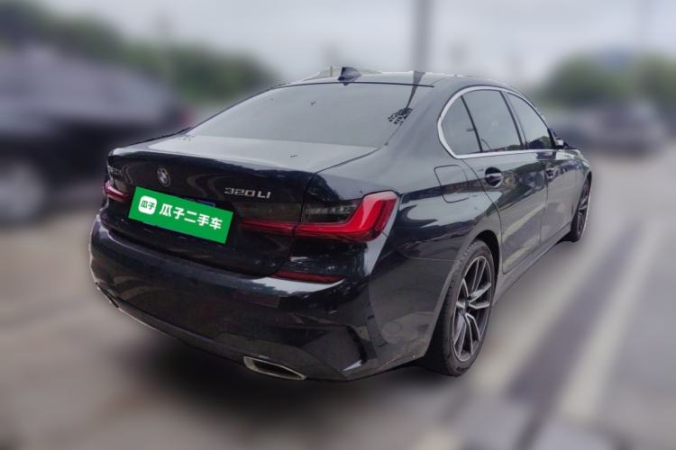 BMW 320Li 2022 — 4