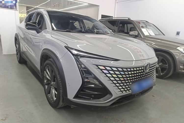 ChangAn UNI-T 2020 — 3