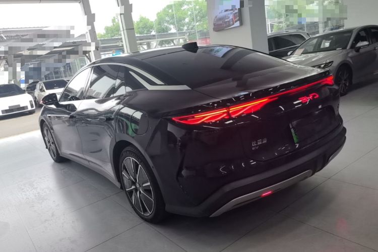 BYD Han L 2025 — 4