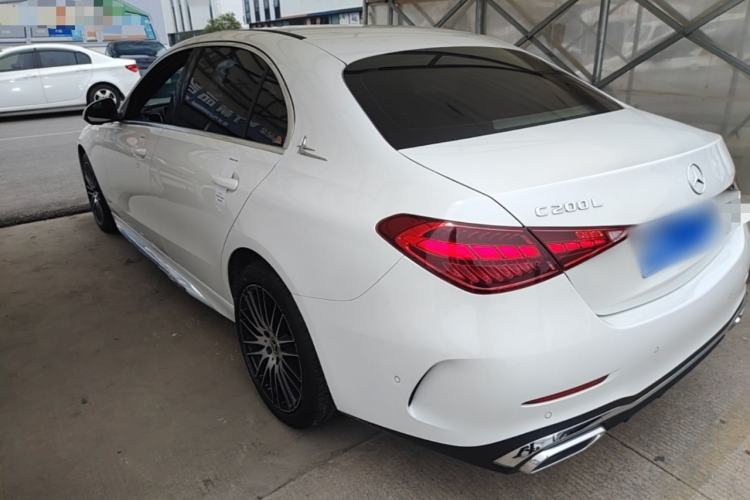 Mercedes-Benz C 200 L 2023 — 4