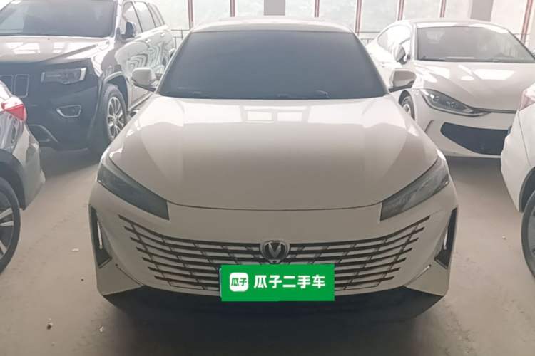 ChangAn Eado 2025 — 2