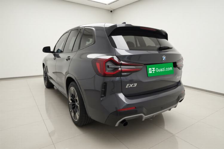 BMW iX3 2023 — 4