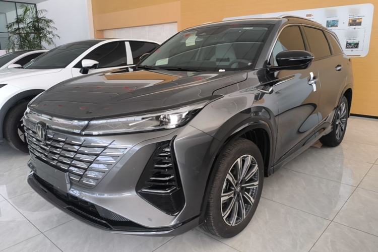 ChangAn CS75 PLUS 2026 — фото 1