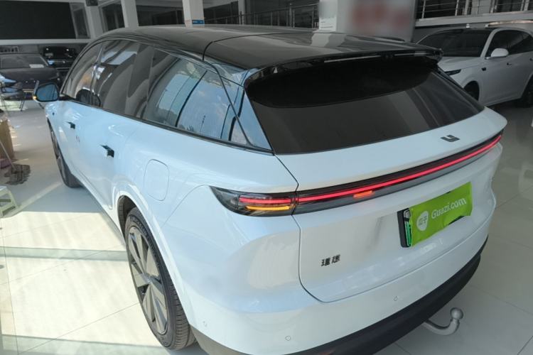 Li Auto i6 2025 — 4