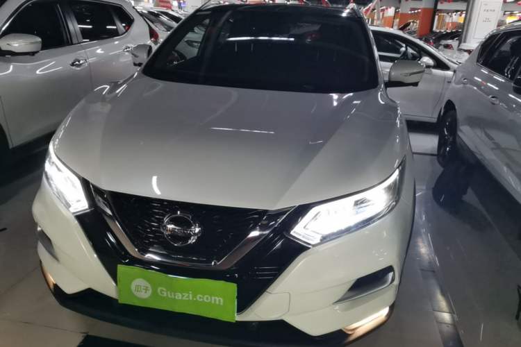 Nissan Qashqai 2022 — фото 2