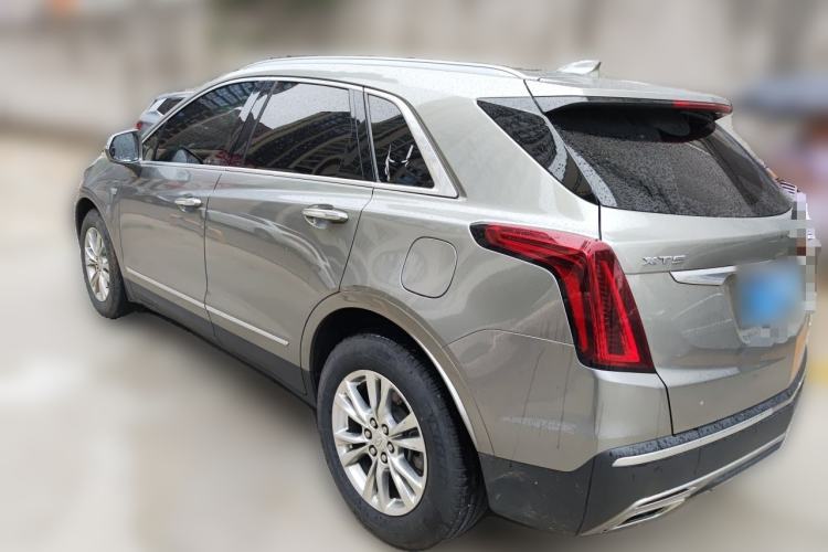 Cadillac XT5 2022 — фото 4