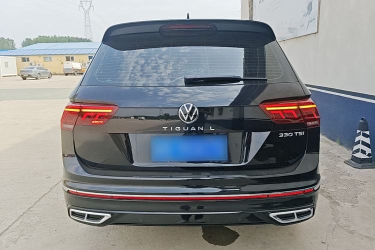 Volkswagen Tiguan L 2022 — 5