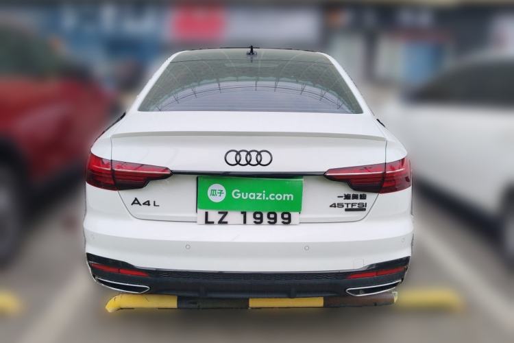 Audi A4 2024 — 5