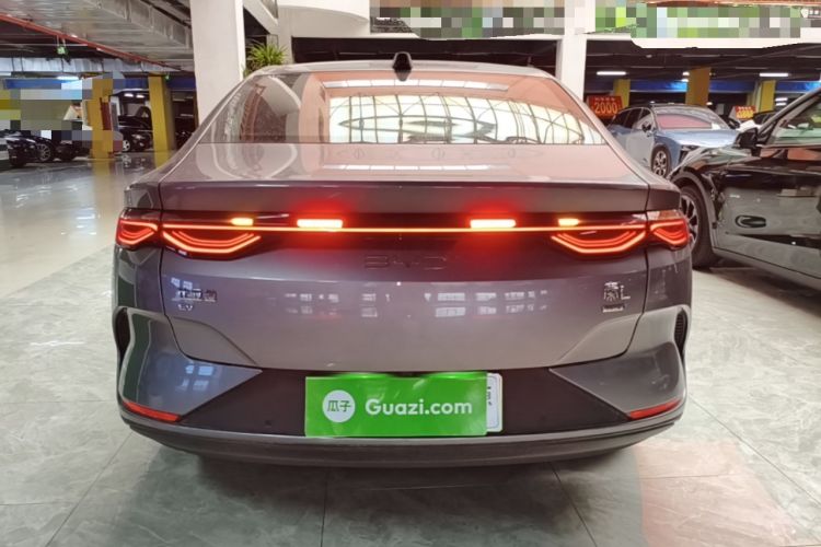 BYD Qin L 2025 — 5