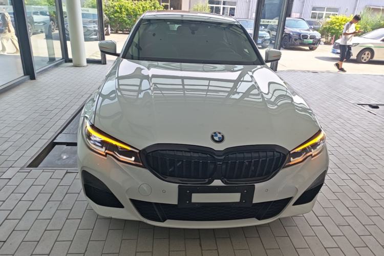 BMW 325Li 2021 — фото 2