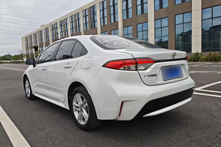 Toyota Corolla 2021 — 4