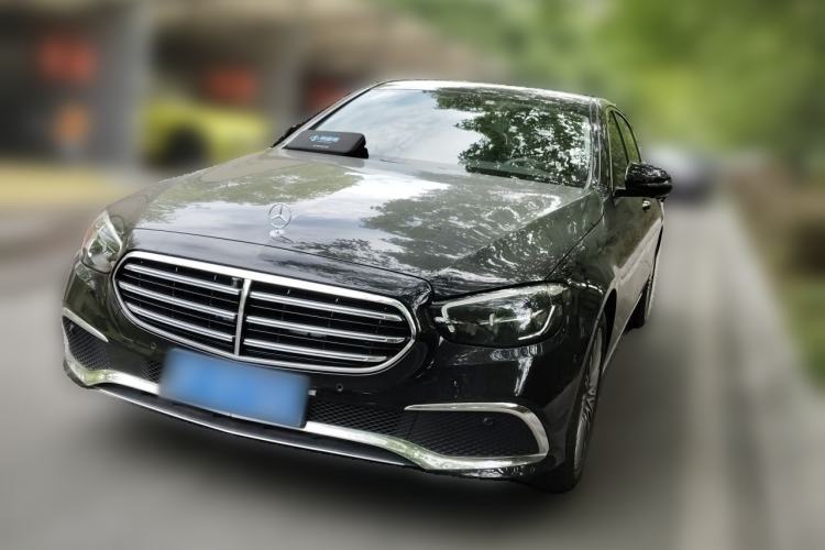 Mercedes-Benz E 300 L 2023 — фото 1