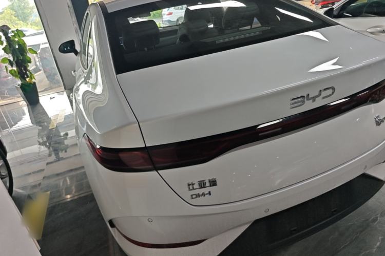 BYD Qin PLUS 2025 — фото 4