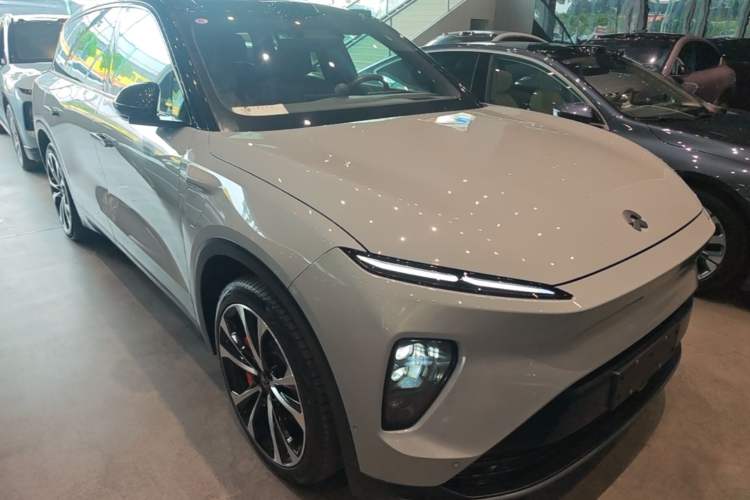 NIO ES8 2023 — 3
