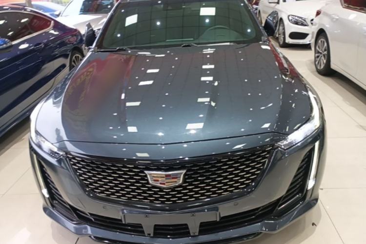 Cadillac CT5 2021 — 2
