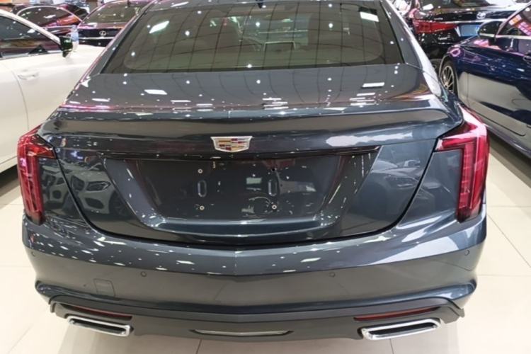 Cadillac CT5 2021 — 5