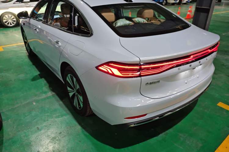 Geely Galaxy A7 2025 — 4