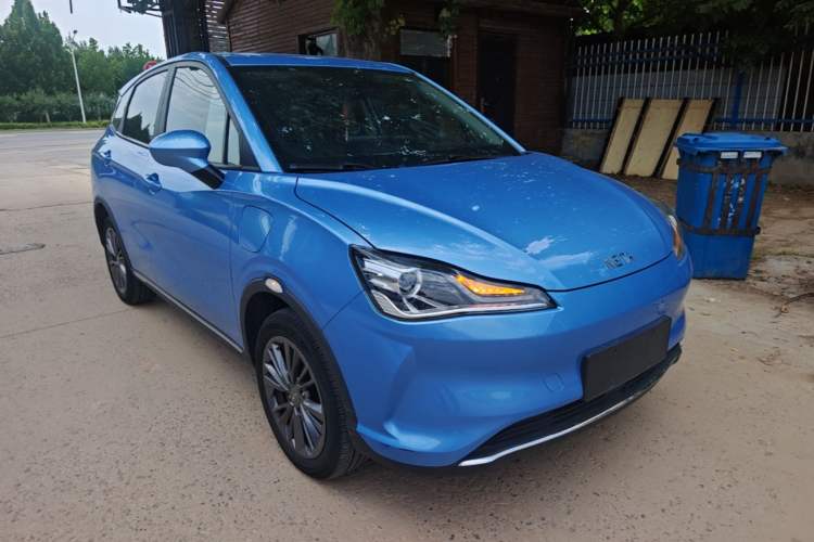 Neta V 2022 — 3