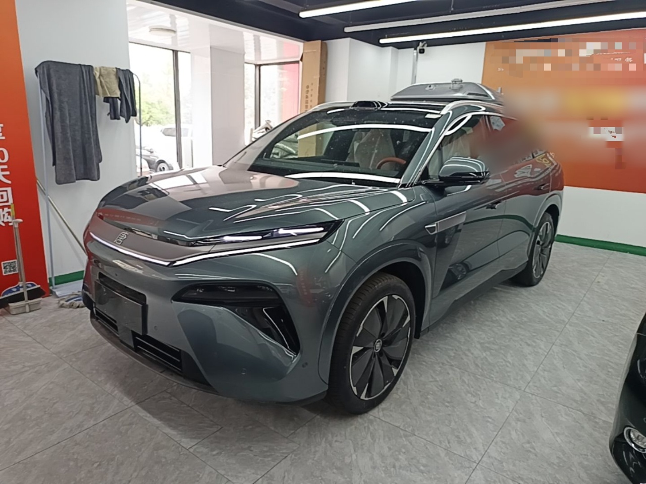 BYD Tang L 2025 — фото 1