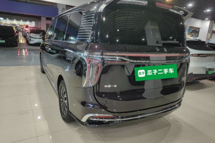 Hongqi HQ9 PHEV 2024 — 4