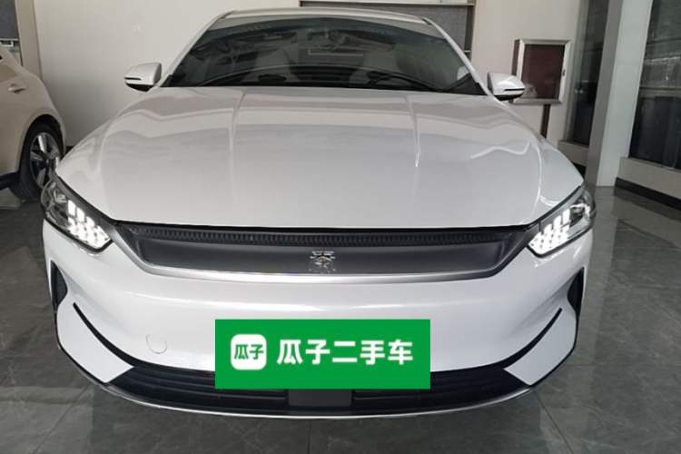 BYD Qin PLUS 2023 — фото 2