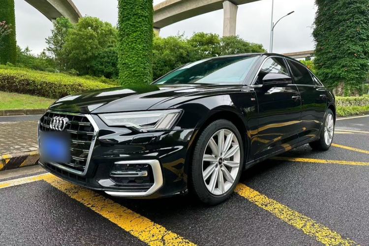 Audi A6L 2023 — фото 1