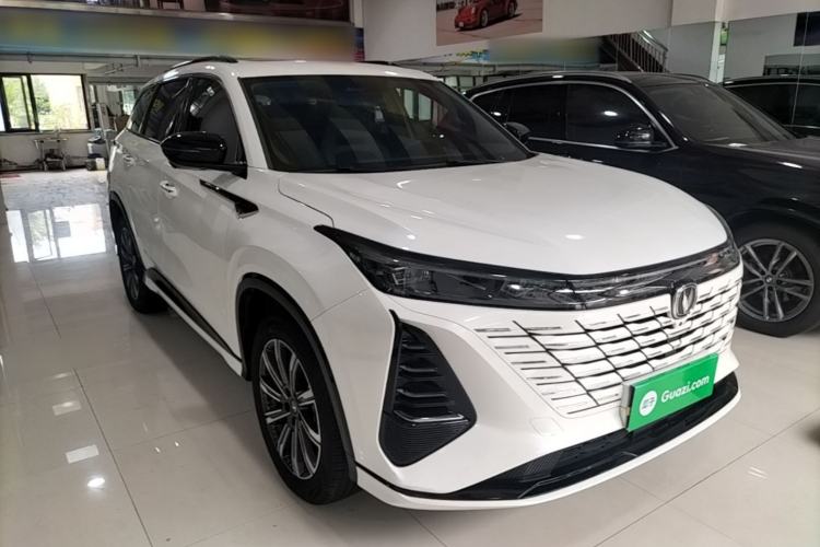 ChangAn CS75 PLUS 2024 — фото 3
