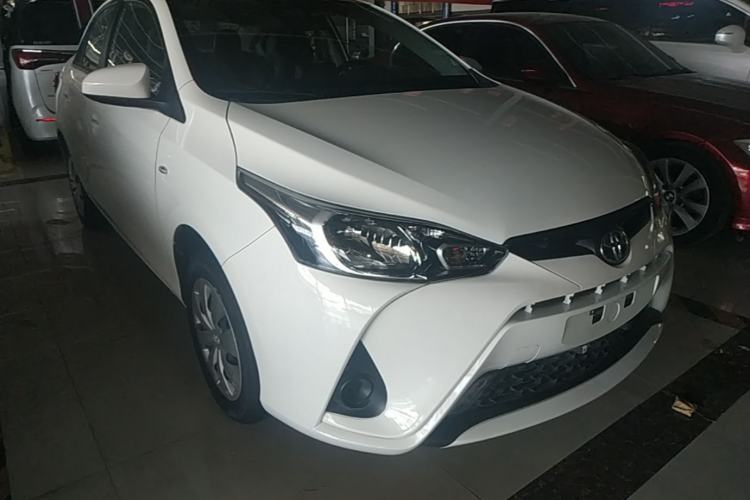 Toyota Yaris 2020 — 3