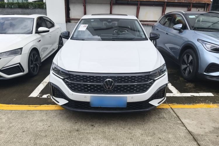 Volkswagen Lavida 2024 — 2