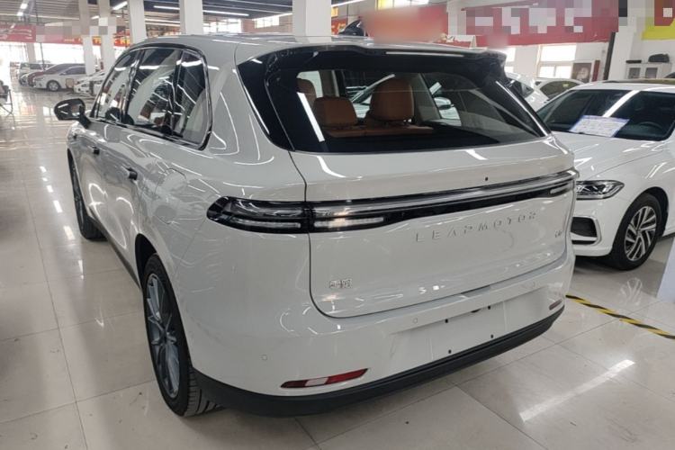 Leapmotor C10 2026 — 4
