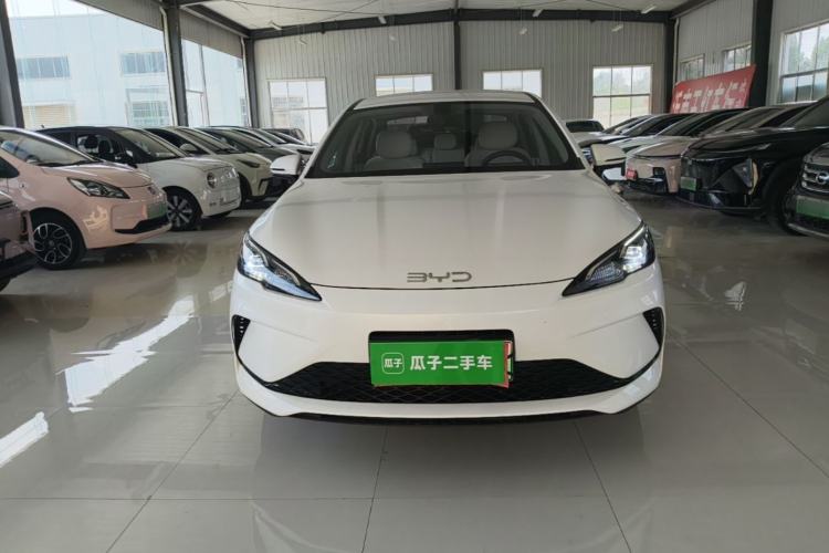 BYD Seal 05 DM-i 2025 — фото 2