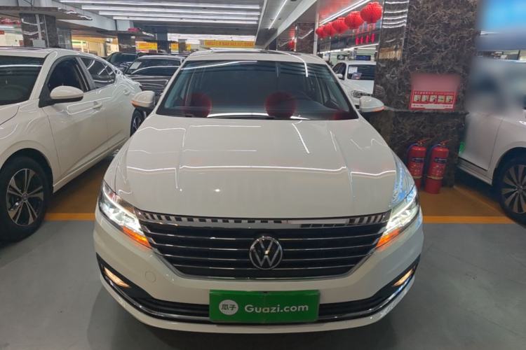 Volkswagen Lavida 2022 — 2