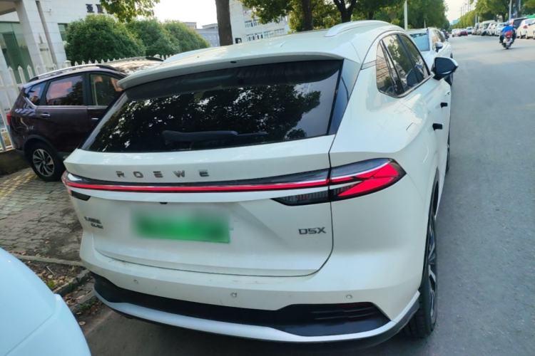 Roewe D5X 2024 — 5