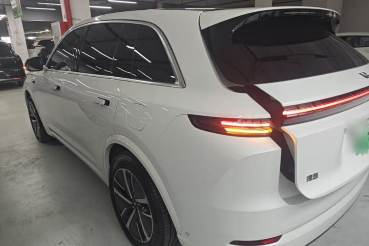 Li Auto L7 2024 — 4