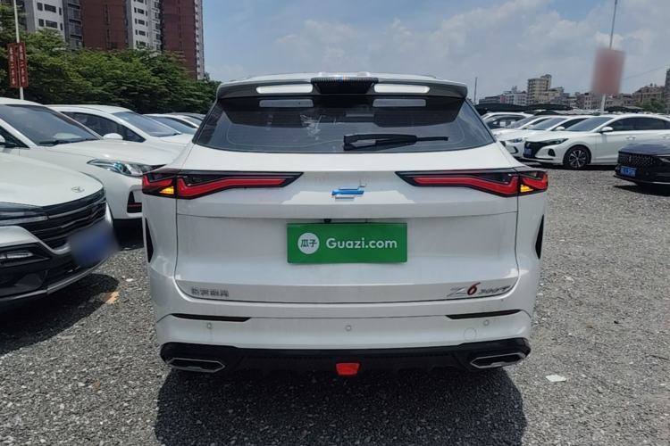 ChangAn Oshan Z6 2023 — 5
