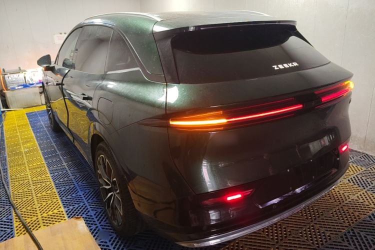 Zeekr 7X 2025 — 4