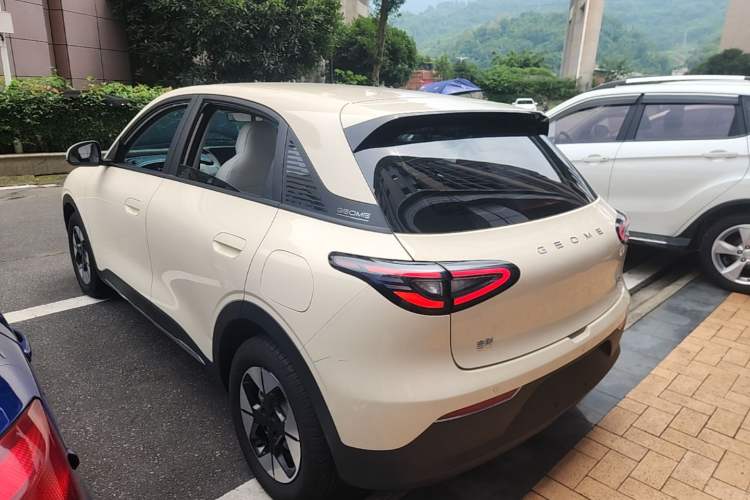 Geely Galaxy Geome 2025 — 4
